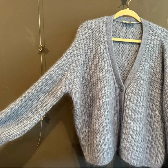 Sézane Vintage Blue V-Neck Achille Cardigan - Picture 8 of 14